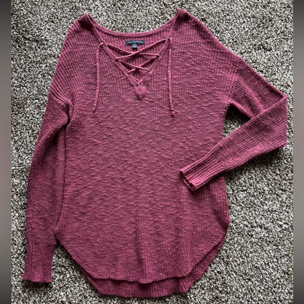 American Eagle Sweater